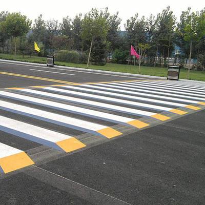 道路斑马线